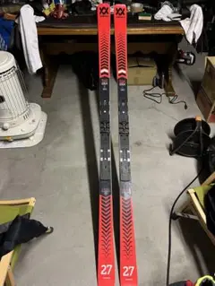 【新品希少】フォルクル　レースタイガーSCカーボン　165cm Volkl - フォルクル レースタイガー SC スキー板 165cm 早期予約