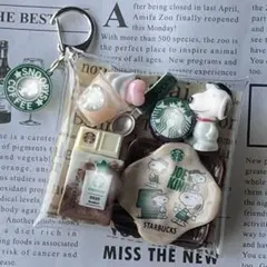 ガチャ詰めポーチ　キーホルダー