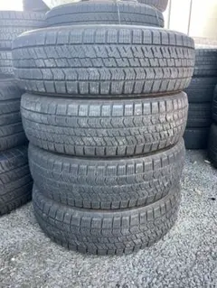 YOKOHAMA ICEGUARD 215/65/16 4本セット送料込み - メルカリ