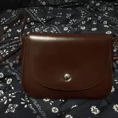 えんじ色 レザー風ショルダーバッグ