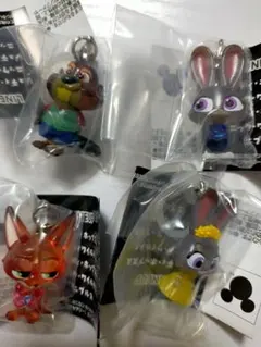 ズートピア　ガチャ　めじるしアクセサリー　4個セット