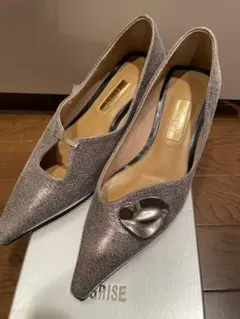 【未使用】GRISE LEATHER パンプス 23cmのサムネイル
