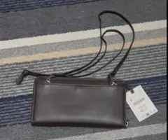 レザーショルダーバッグ