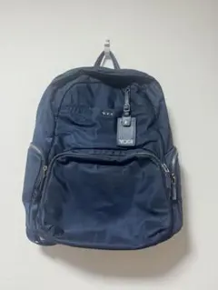 TUMI ネイビー リュックのサムネイル