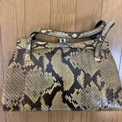 値下げ‼︎【新品・未使用】大峽製鞄 グリーン クラッチ ポーチ - メルカリ