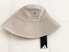 adidas バケットハット ワンダーベージュ　紫外線対策