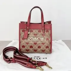 未使用級 COACH フィールドトート22 ハートプリント 2way バッグ
