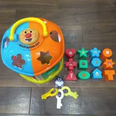 アンパンマン 型はめ鍵パズル