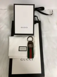 定価3.3万！GUCCI キーリング