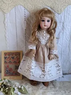 Item thumbnail for item 6014d6ab-92a3-447c-8148-fde3d124e635