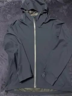 Uniqlo ウィンドブレーカー