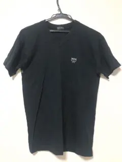 MCM ロゴ Vネック Tシャツ ブラック Mのサムネイル