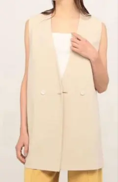 極美品　Ballsey ボールジィ　ドライアムンゼンVネックジレ　ベージュのサムネイル