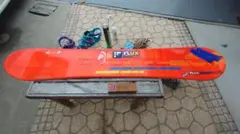 SALOMONオレンジスノーボード158cm 板のみ