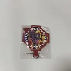 B'z 2026 FYOP+ Premium席グッズ、 ガチャ×3種類 - メルカリ