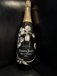 Perrier-Jouet Belle Epoque 2018 - メルカリ