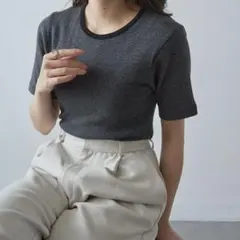 MILLER クルーネックTシャツのサムネイル