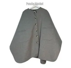 グレー ボタン付きポンチョブランケット