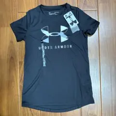 新品未使用！Under Armour トレーニングTシャツ YLG ブラック