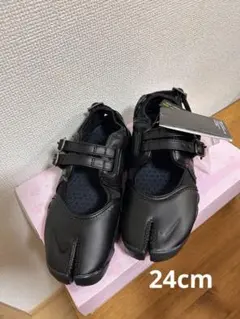 Item thumbnail for item 1bb5cfe0-649a-4c89-a8e9-2cd43dca4f51