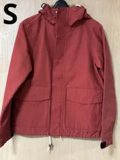 【新品】ワークマン女子　撥水マウンテンパーカー　レッド　FieldCore S