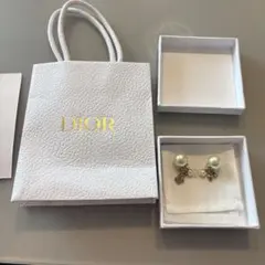 Item thumbnail for item acea1b9a-9a5c-4403-aa32-06b7ab94168c