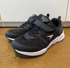 新品★瞬足 SYUNSOKU スニーカー 黒 22.5cm 3E