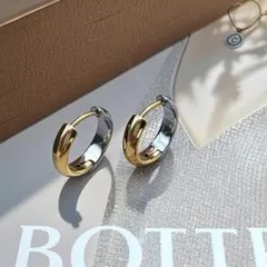 新品　バイカラー フープピアス ゴールド×シルバー 上品 大人 インポート