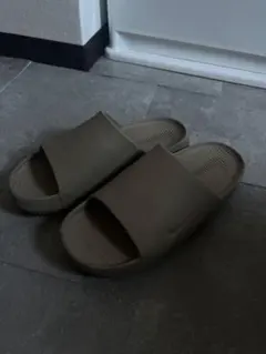 NIKE Calm Slide サンダル ベージュのサムネイル