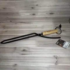 Item thumbnail for item 3a2f75ba-6383-482e-857e-e075d4629d14