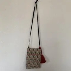 Item thumbnail for item f33989fc-8e16-4bd8-922c-2076328cc2b1