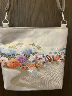 帯リメイク　ピンクゴールド細かな花柄刺繍 名古屋帯を使ったポシェット