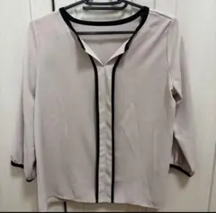MISCHMASCH ミッシュマッシュブラウス　ベージュ Mサイズのサムネイル