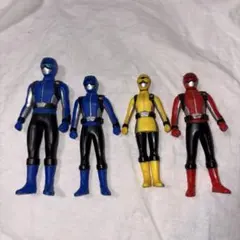 希少　新品未開封　デカレンジャー　フィギュア　当時物 特捜戦隊デカレンジャー 可動フィギュア 3体セット 食玩 当時物 - メルカリ