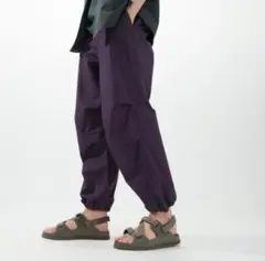UNIQLOＵ　ワイドフィットパラシュートパンツ　ダークパープル　73センチ