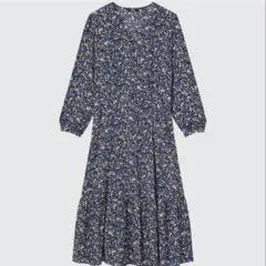 【お値下げ中】UNIQLO プリントVネック フレアワンピース