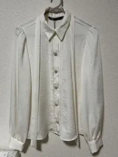 【新品】ZARA ホワイト ブラウス