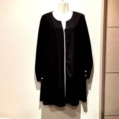 ブラックひざ丈ワンピース チュニック長袖　黒地に白　新品未使用品