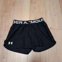 UNDER ARMOUR☆１４０cmショートパンツ