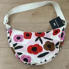 marimekko UNIQLOコラボフラワーパターンボディバッグ 新品未使用