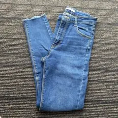 Item thumbnail for item d4f279f7-ed17-41ca-b141-2d5961923d2c