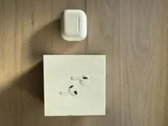 AirPods3世代　本体 ホワイト 充電ケース付き　右耳のみ認識せず