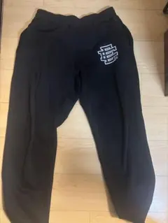 ブラック スウェットパンツ Mサイズ