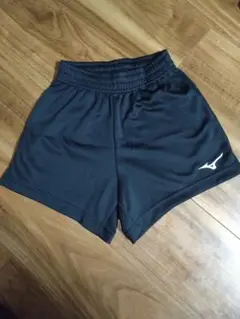 バレーボール　Mizuno ハーフパンツ 150 黒