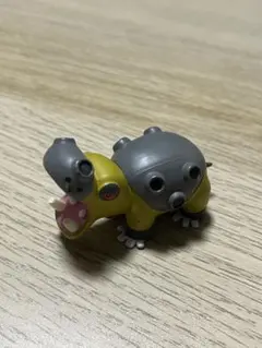 ポケモン　フィギュア　カバルドン