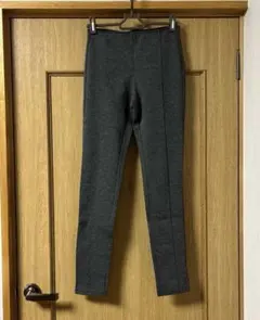 ジーユー ストレッチレギンスパンツ