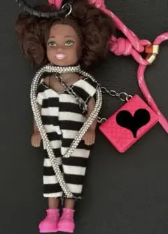 バービードール キーホルダー ロゴ ドールチャーム バッグチャーム じゃらじゃら
