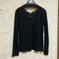 タグ付き未使用品 レースVネックTシャツ カットソー