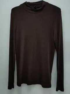 ユニクロ ブラウン リブ ハイネック 長袖Tシャツ XL