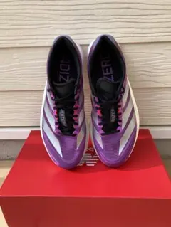 アディゼロ ボストン13